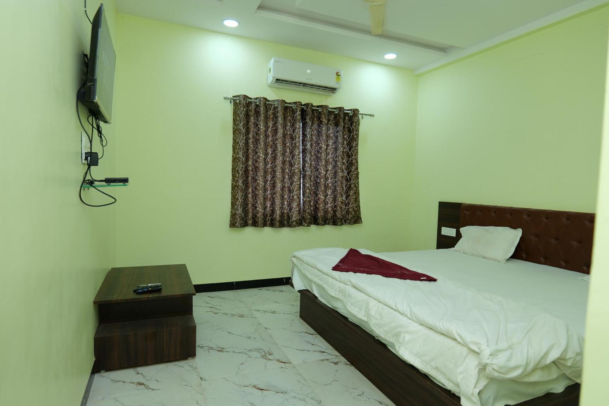 Hotel New 712 Aurangābād Extérieur photo
