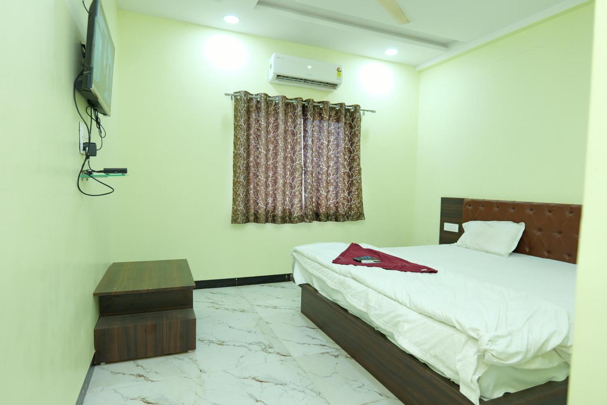 Hotel New 712 Aurangābād Extérieur photo